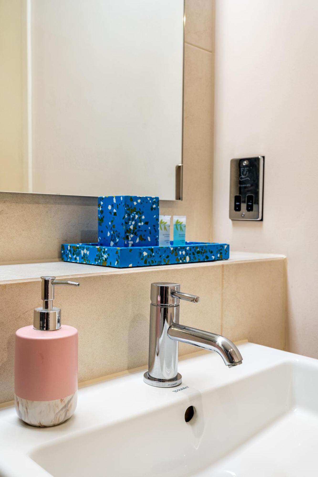 Luxury Apartment In Notting Hill By Portobello Market Londra Exterior foto